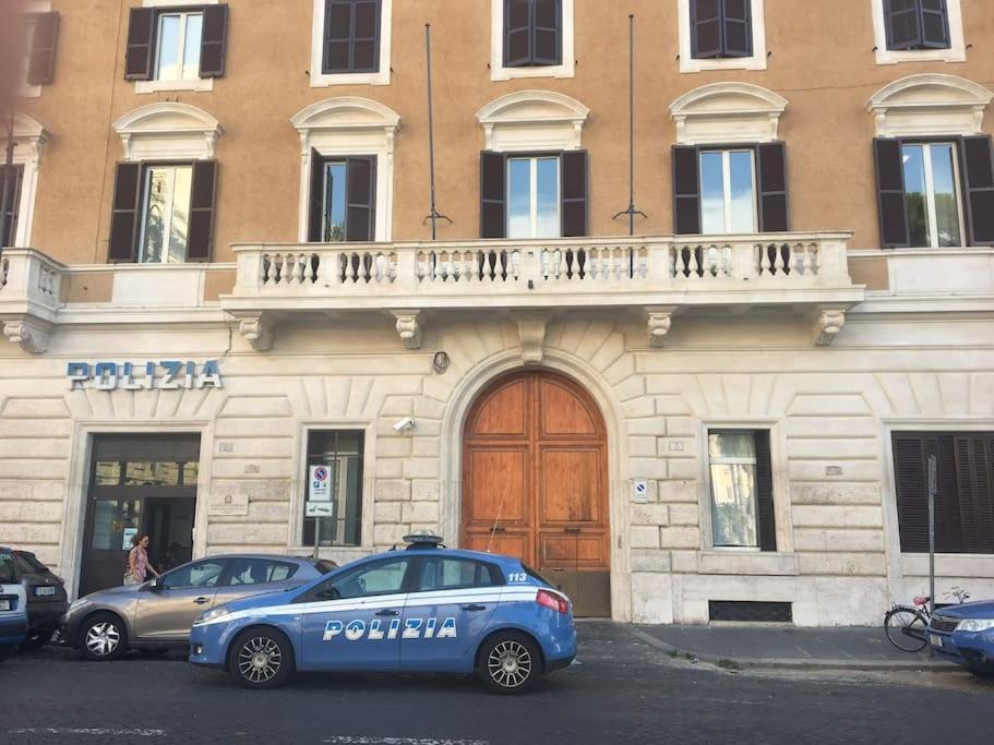 Casa Benso - Near Vatican City And Navona Square Rome Bagian luar foto